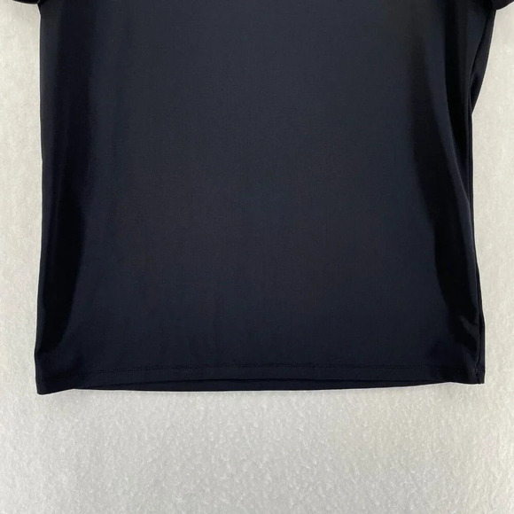 Under Armour Shirt Women's Sz M Black Pullover Short Sleeve Sportswear Jersey - Picture 9 of 11